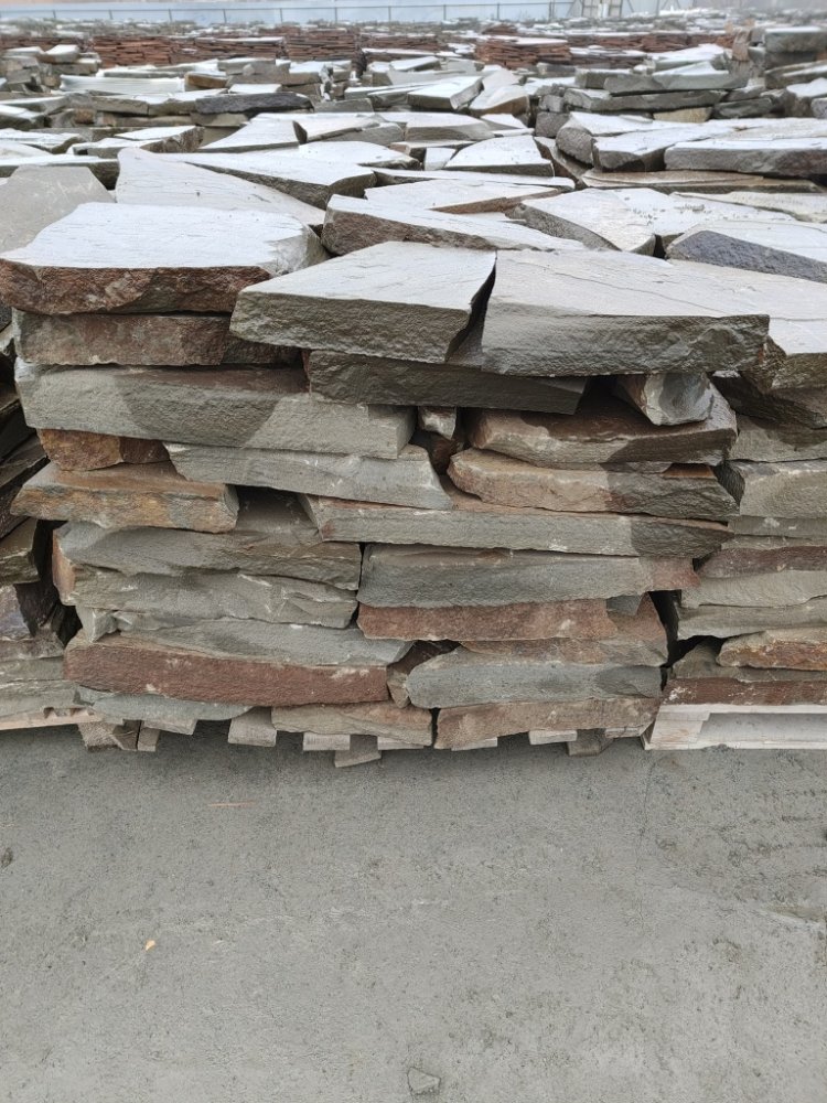 Плитняк песчаник серо-зелёный для мощения 60-65 мм купить в Щёлково