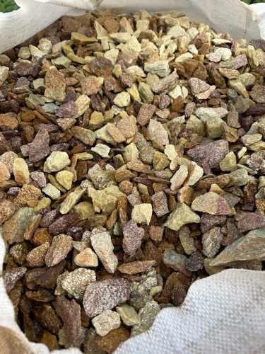 Златолит персиковый декоративная каменная крошка купить в Щёлково