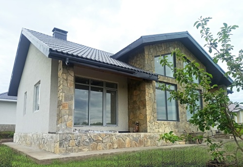 Плитняк златолит Уральский  для фасада купить в Щёлково