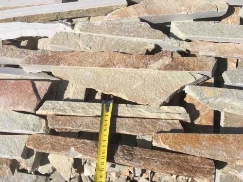 Горбушка златолит золотистый для облицовки купить в Щёлково