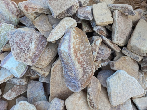 Златолит жёлтый, жёлто-зелёный глыбки и валуны для ланшафтного дизайна купить в Щёлково