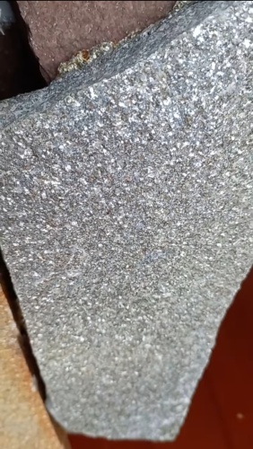 Плитняк златолит серебристый для цоколя, отмостки купить в Щёлково