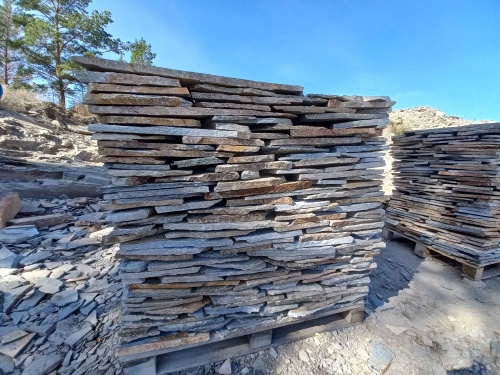 Плитняк златолит серебристый для фасада купить в Щёлково