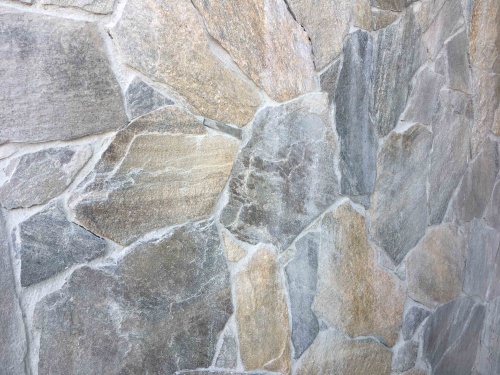 Плитняк златолит Уральский  для фасада купить в Щёлково