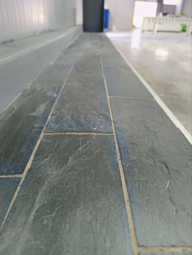 Плитка чёрная из натурального камня фасадная 30 см * 5 см, толщина 7 мм -30 мм купить в Щёлково